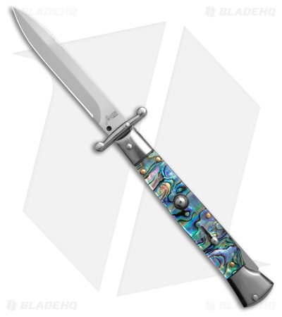 AKC 9